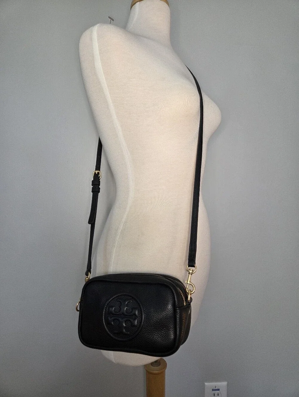 Tory Burch Perry Bombe Mini Bag In Black